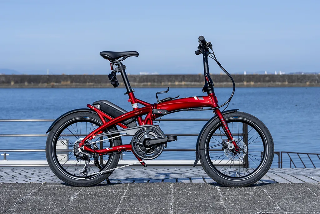 Tern Vektronのe-bikeに楽々と乗るゲストたち